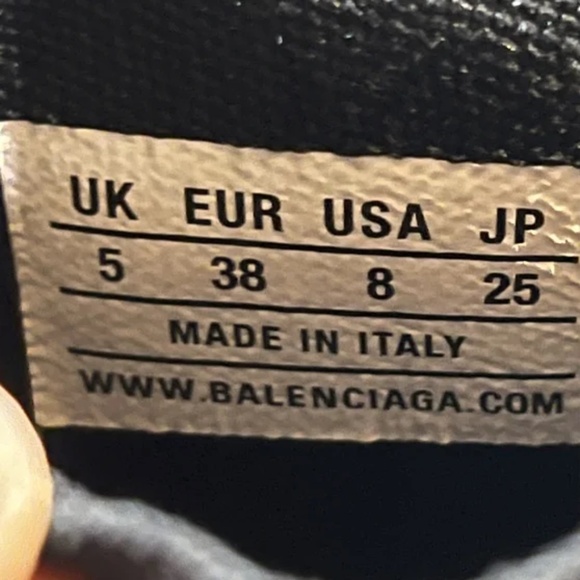 Balenciaga x Vibram Toe Boots - Picture 7 of 7